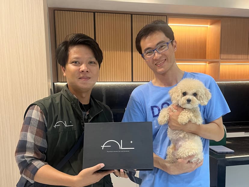 Serah terima kitchen set dengan Bapak Wirawan